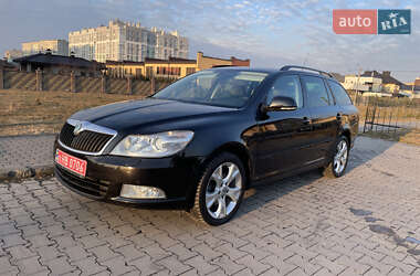 Универсал Skoda Octavia 2012 в Ровно