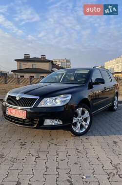 Универсал Skoda Octavia 2012 в Ровно