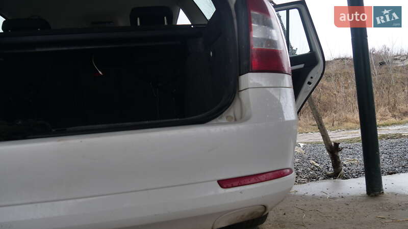 Універсал Skoda Octavia 2011 в Бережанах