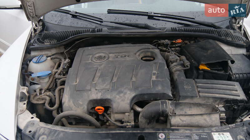 Універсал Skoda Octavia 2011 в Бережанах