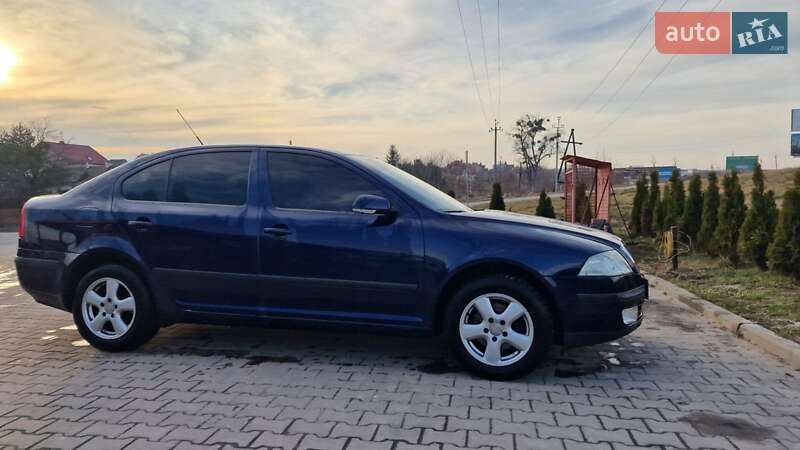 Ліфтбек Skoda Octavia 2005 в Львові