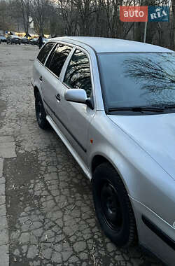 Универсал Skoda Octavia 1998 в 