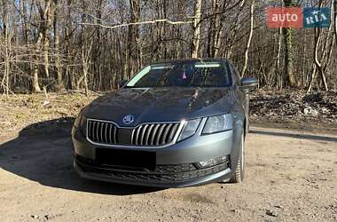 Ліфтбек Skoda Octavia 2017 в Львові