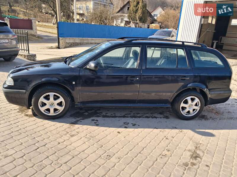 Универсал Skoda Octavia 2010 в Кременце
