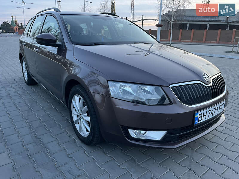 Універсал Skoda Octavia 2013 в Ізмаїлі