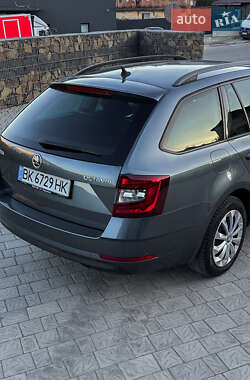 Универсал Skoda Octavia 2017 в 