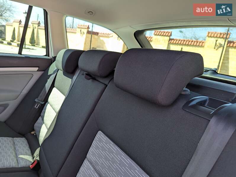 Универсал Skoda Octavia 2012 в Измаиле