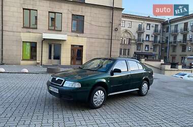 Лифтбек Skoda Octavia 2001 в Запорожье