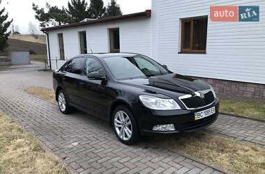 Лифтбек Skoda Octavia 2009 в 