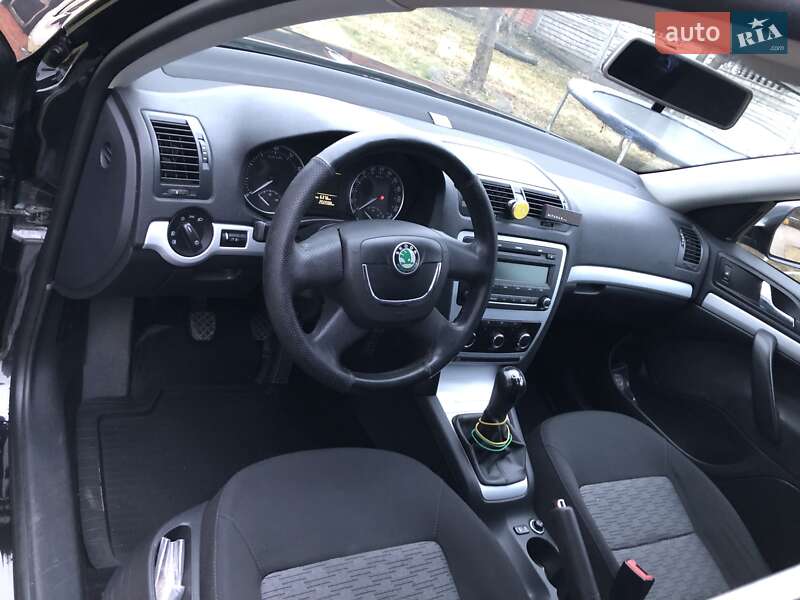 Лифтбек Skoda Octavia 2009 в Львове