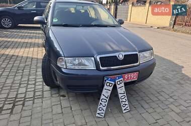 Універсал Skoda Octavia 2009 в Луцьку