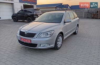 Универсал Skoda Octavia 2009 в Радомышле