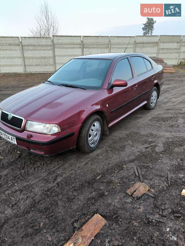 Ліфтбек Skoda Octavia 1998 в Березному