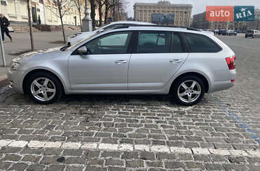 Универсал Skoda Octavia 2014 в Харькове