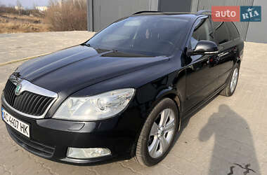 Универсал Skoda Octavia 2012 в Ратным