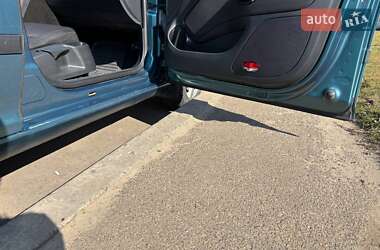 Ліфтбек Skoda Octavia 2004 в 