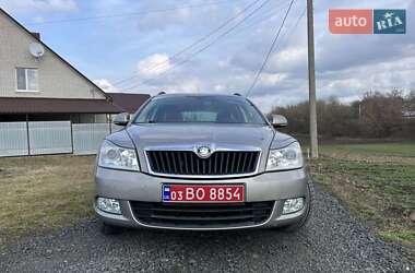 Универсал Skoda Octavia 2010 в Луцке