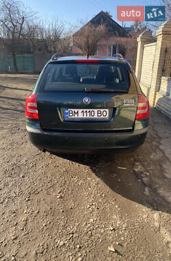 Універсал Skoda Octavia 2005 в Сумах