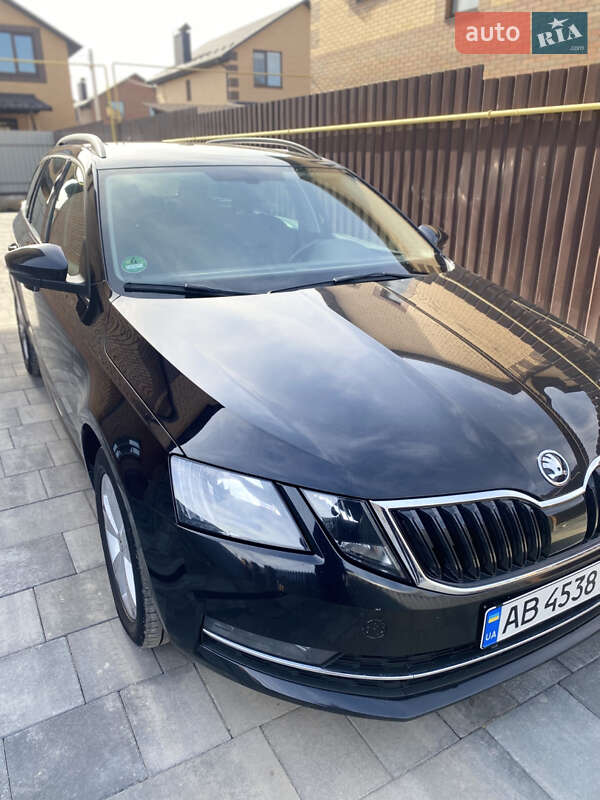 Универсал Skoda Octavia 2019 в Виннице