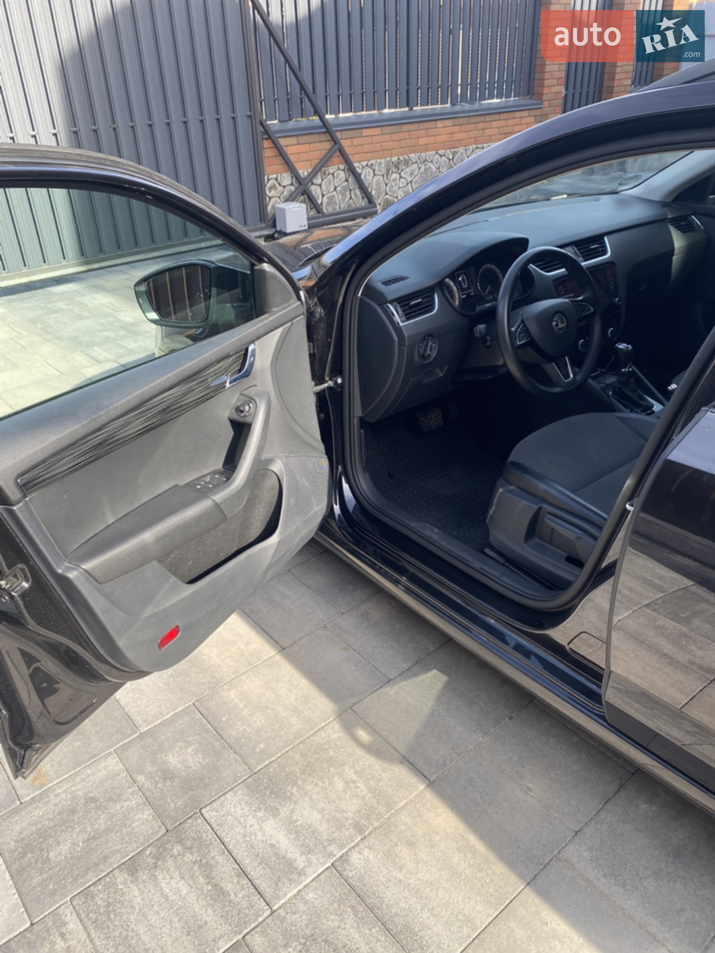 Skoda Octavia 2019 VIN TMBJJ7NE3L0050166 фото оголошення 13 з 36
