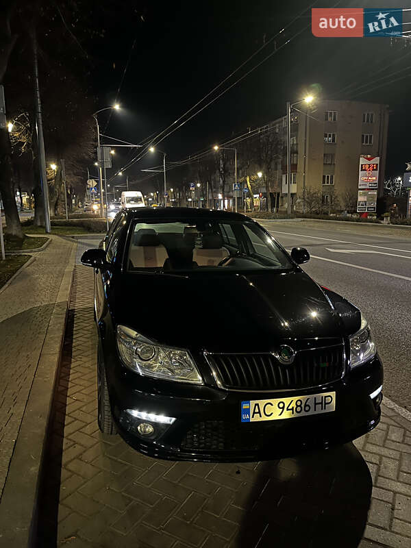 Универсал Skoda Octavia 2010 в 