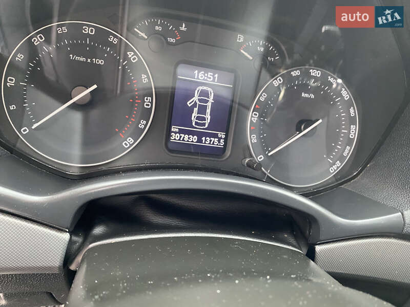 Универсал Skoda Octavia 2006 в Ужгороде