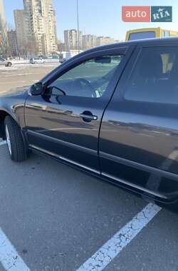 Лифтбек Skoda Octavia 2008 в 