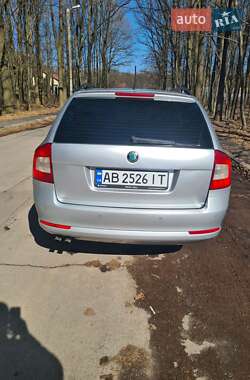 Універсал Skoda Octavia 2012 в 