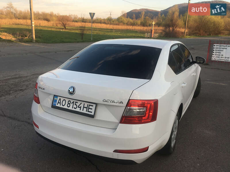 Лифтбек Skoda Octavia 2014 в Хусте