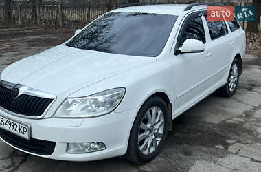 Универсал Skoda Octavia 2012 в Виннице