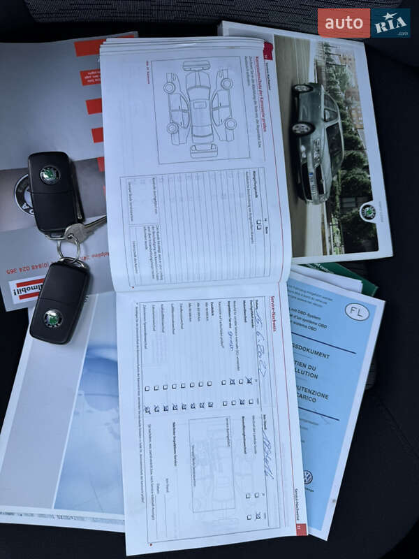 Універсал Skoda Octavia 2010 в Києві