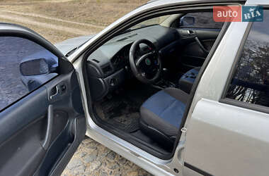 Ліфтбек Skoda Octavia 2003 в 