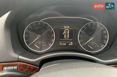 Универсал Skoda Octavia 2010 в 