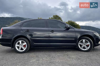 Лифтбек Skoda Octavia 2009 в 