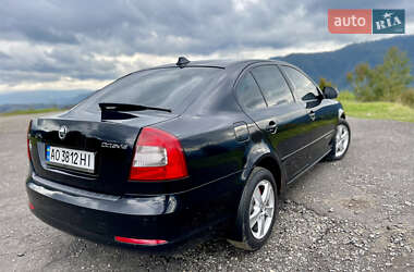 Лифтбек Skoda Octavia 2009 в 