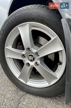 Лифтбек Skoda Octavia 2009 в 