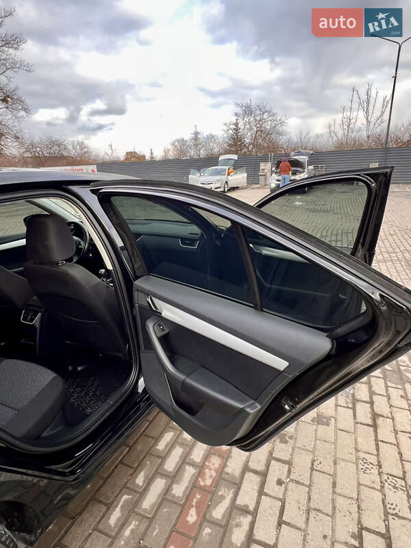 Лифтбек Skoda Octavia 2014 в Ивано-Франковске фото 15 Лифтбек Skoda Octavia 2014 в Ивано-Франковске