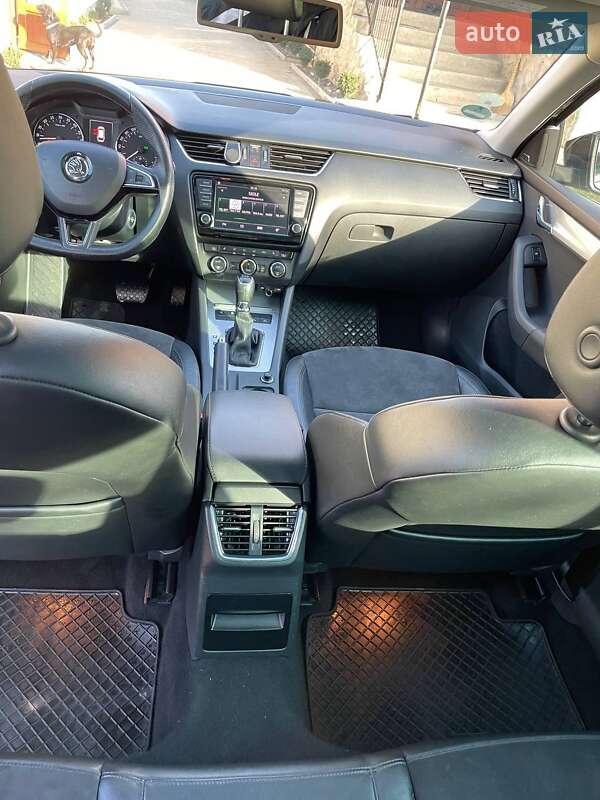 Универсал Skoda Octavia 2016 в Сколе