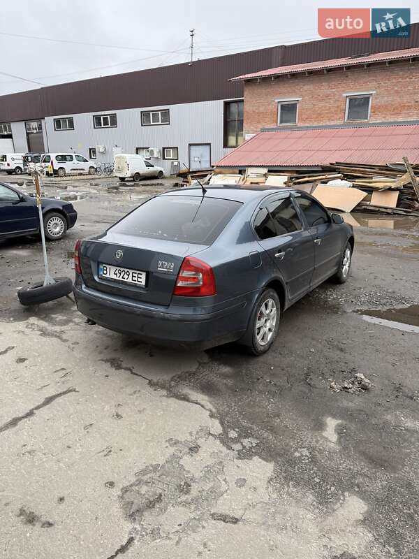 Лифтбек Skoda Octavia 2005 в Полтаве