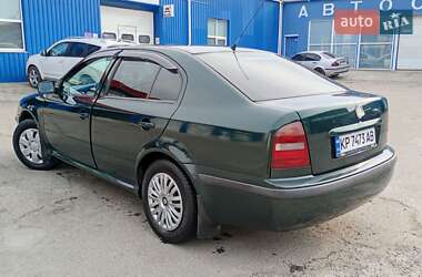 Ліфтбек Skoda Octavia 1998 в 