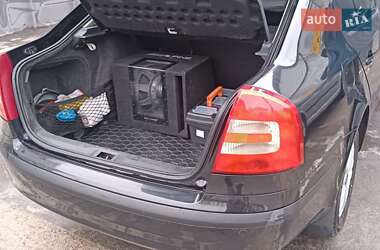 Лифтбек Skoda Octavia 2006 в 