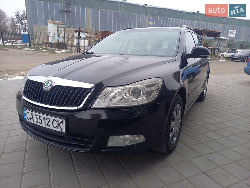 Универсал Skoda Octavia 2010 в Черкассах