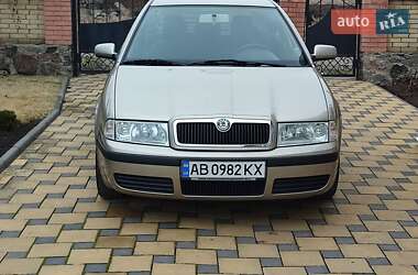 Ліфтбек Skoda Octavia 2005 в 