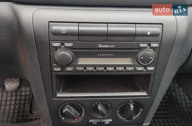 Ліфтбек Skoda Octavia 2005 в 