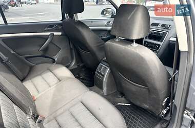 Лифтбек Skoda Octavia 2012 в 
