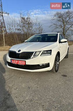 Универсал Skoda Octavia 2019 в Бродах