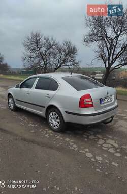 Ліфтбек Skoda Octavia 2004 в 