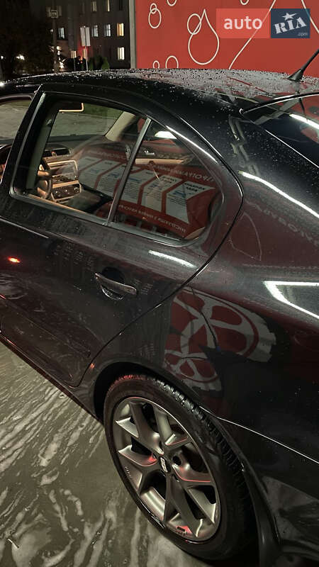 Ліфтбек Skoda Octavia 2010 в Києві
