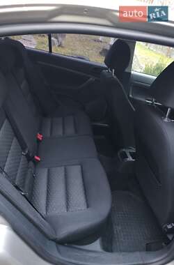 Універсал Skoda Octavia 2009 в 