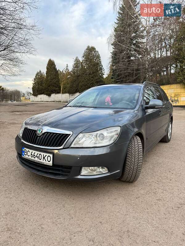 Skoda Octavia 2011